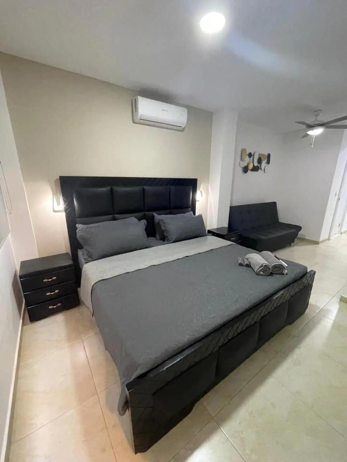 Miami Hotel Cartagena - Luxury Apartments Екстериор снимка